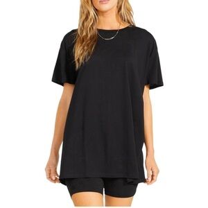 BB Dakota Cult Classic Black Tee